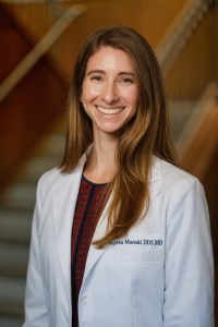 Dr. Alyssa Manski Headshot
